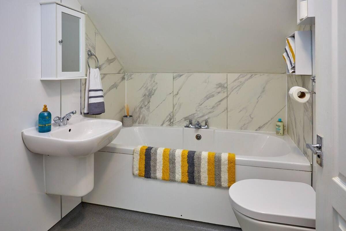 דירות אובאן Campbells Loft מראה חיצוני תמונה